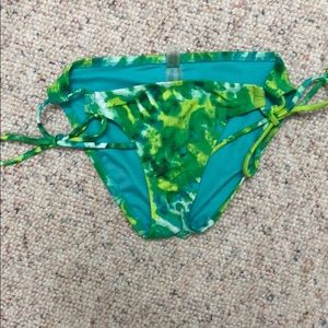 Victoria’s Secret Green Bikini Bottom - XS